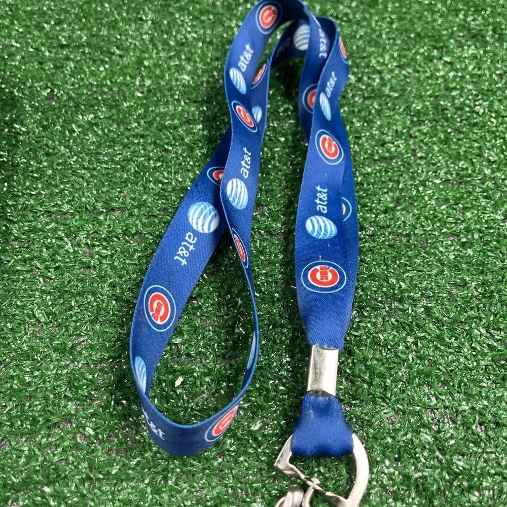 Lot of 2 Chicago Cubs Lanyards: Embroidered‎ Collectors Patch & Logo